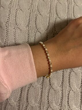 Cubic zirconia and pearl bracelet